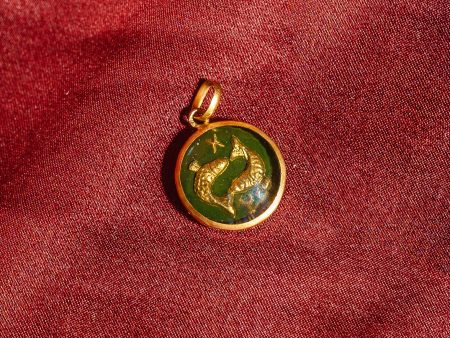 14k Essex Glass Pisces Pendant Online Sale